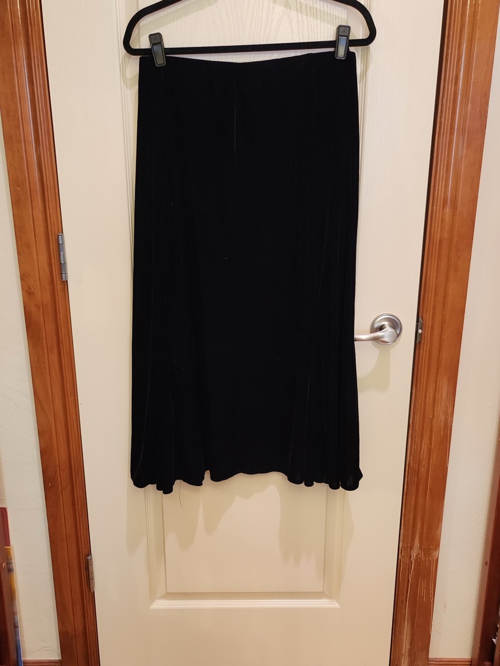 Dressbarn Black Velvet Maxi Skirt with Subtle Flounce Hem 3X Holiday Formal